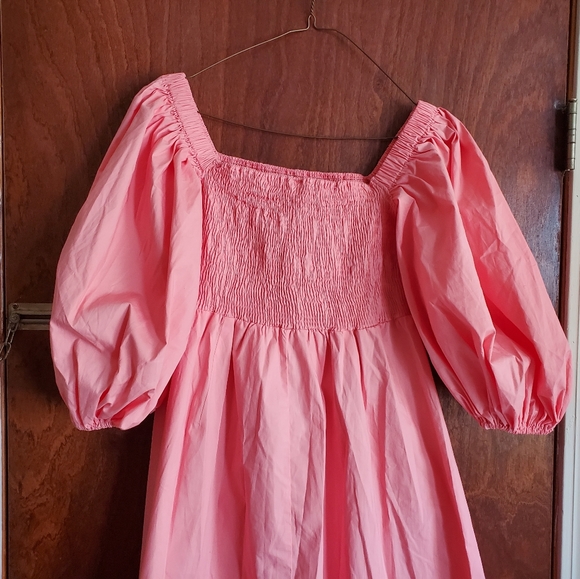 NWT SOKIE COLLECTIVE Puff Sleeve Light Pink Smoked Midi Pleated Dress size M - Picture 8 of 16